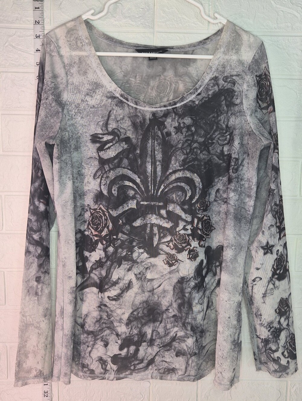 Rock and Republic Mesh sheer Tunic Shirt Womens Sz L fleur-de-lis Wings Roses